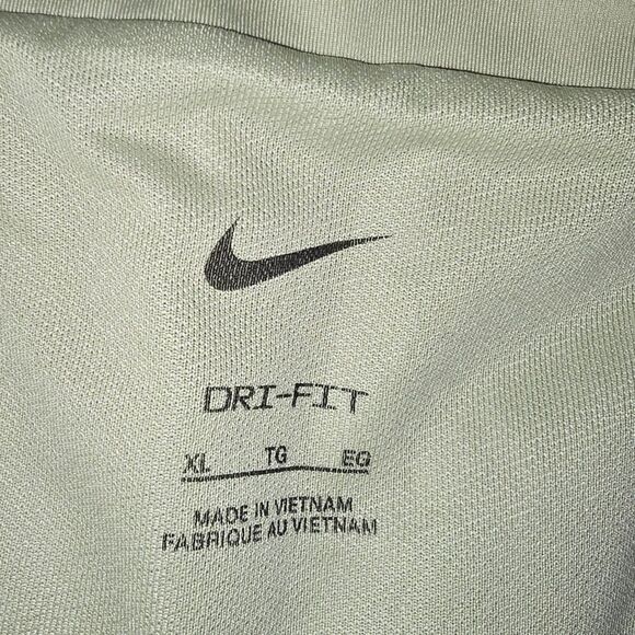 NWOT Nike shorts (SHO2) - Picture 6 of 12